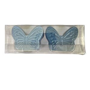 NWT Dolly Parton Butterfly salt and pepper set